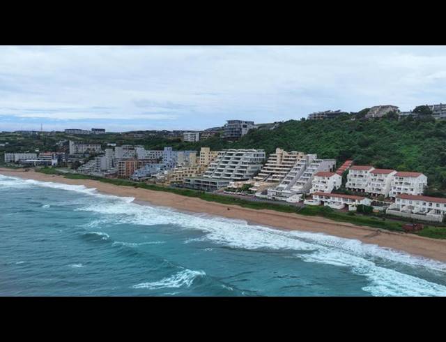 3 BEDROOM APARTMENT FOR SALE IN UMDLOTI BEACH